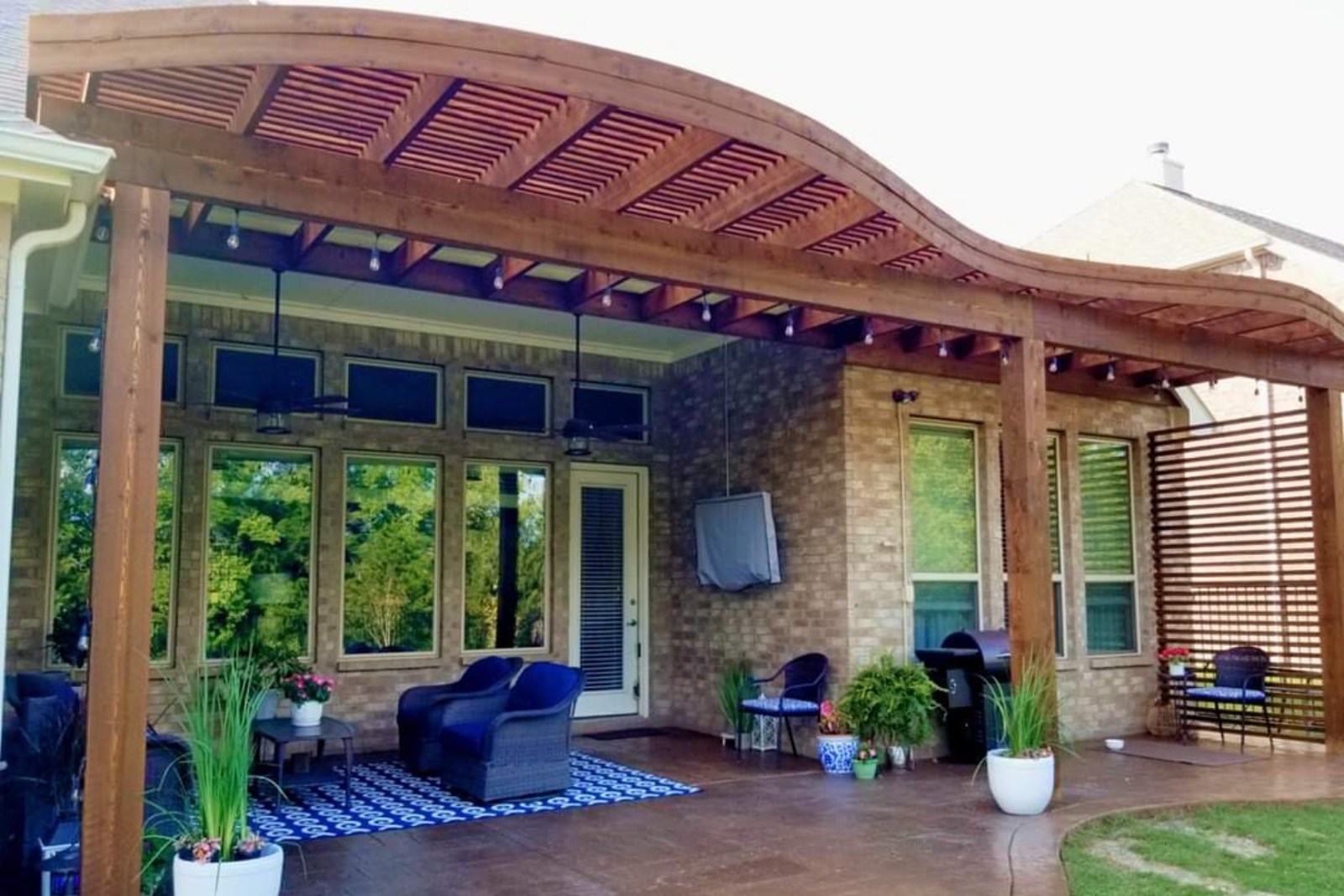 Contact JW Construction - pergola-3-1600